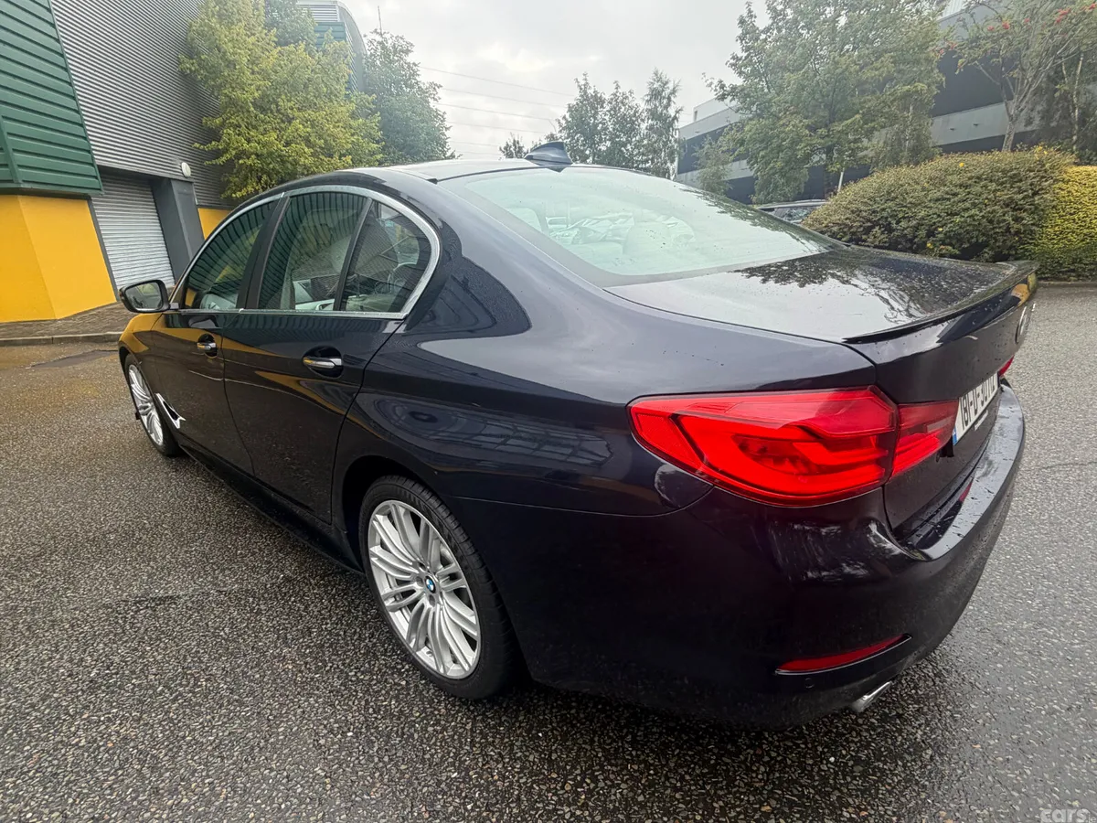 BMW 5-Series Saloon, Diesel, 2018, Blue