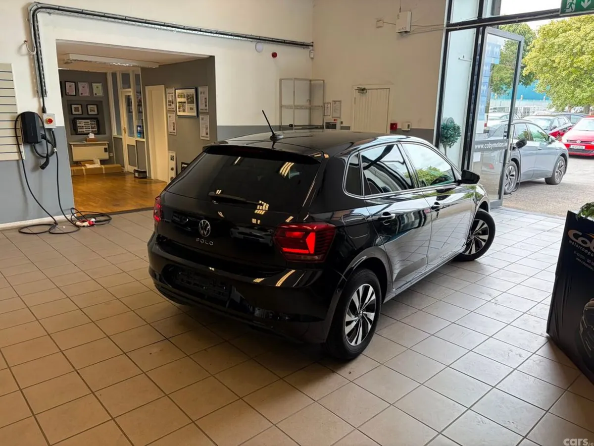 Volkswagen Polo Hatchback, Petrol, 2021, Black