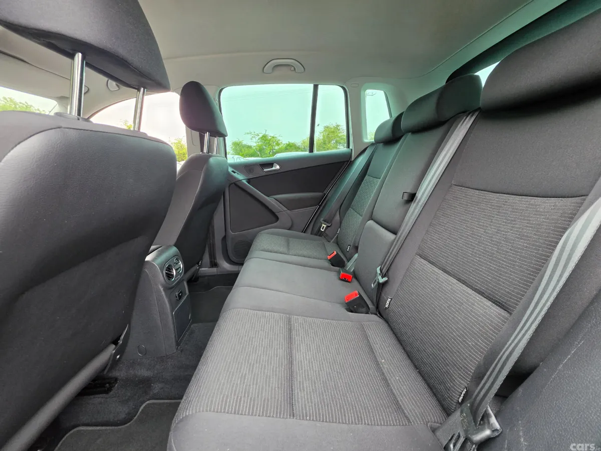 Volkswagen Tiguan SUV, Diesel, 2014, White