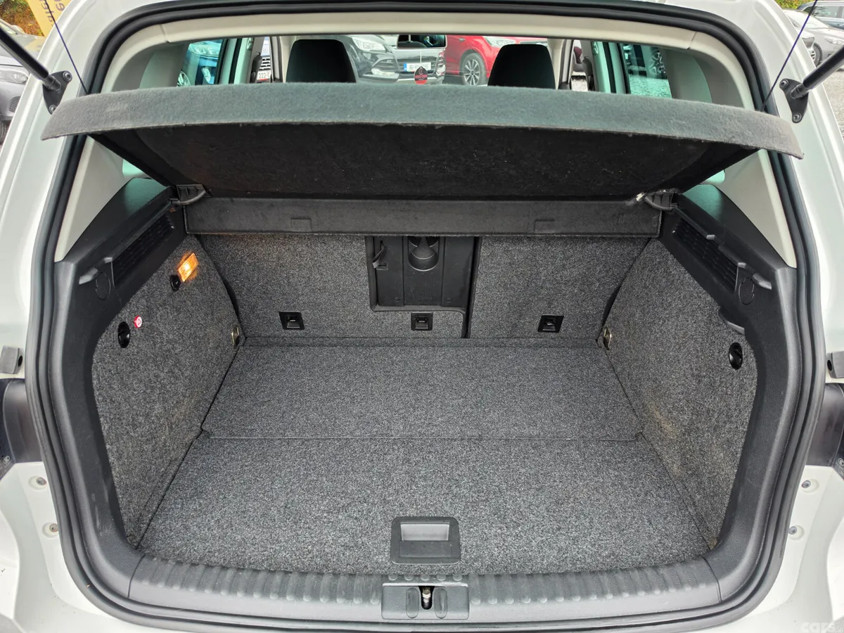 Volkswagen Tiguan SUV, Diesel, 2014, White