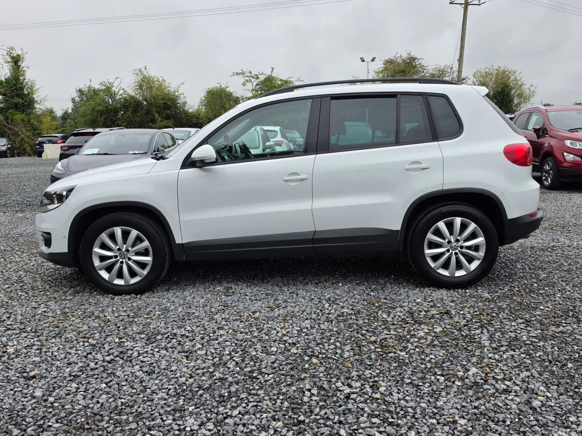 Volkswagen Tiguan SUV, Diesel, 2014, White