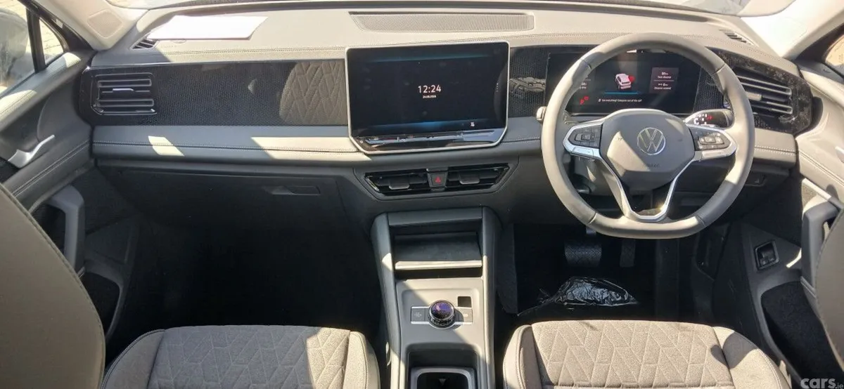 Volkswagen Tiguan SUV, Petrol Plug-in Hybrid, 2026, Grey