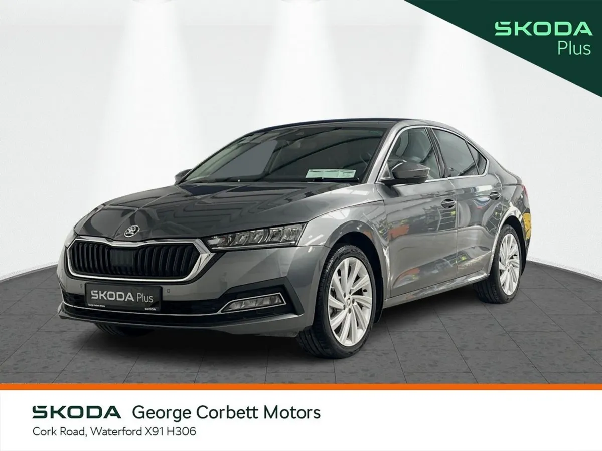Skoda Octavia Saloon, Diesel, 2024, Grey