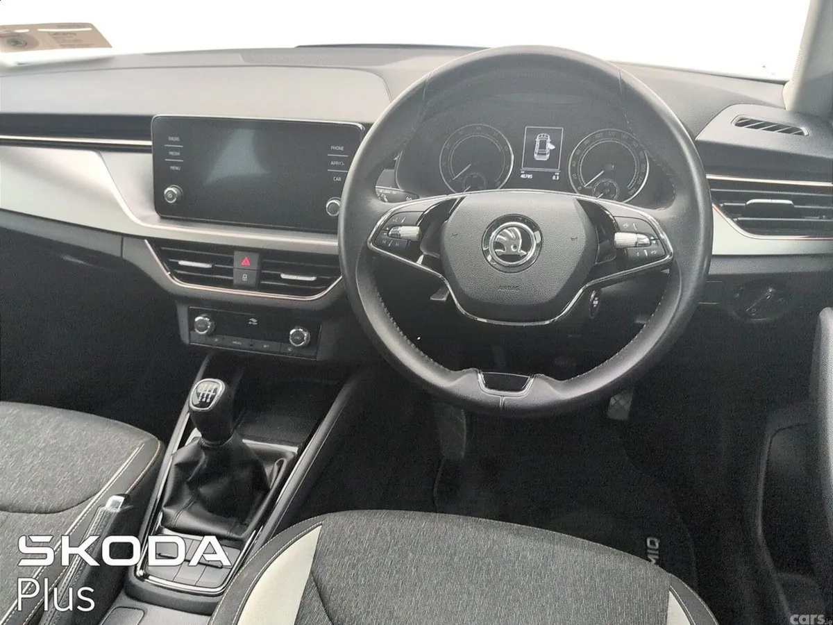 Skoda Kamiq SUV, Petrol, 2024, Grey