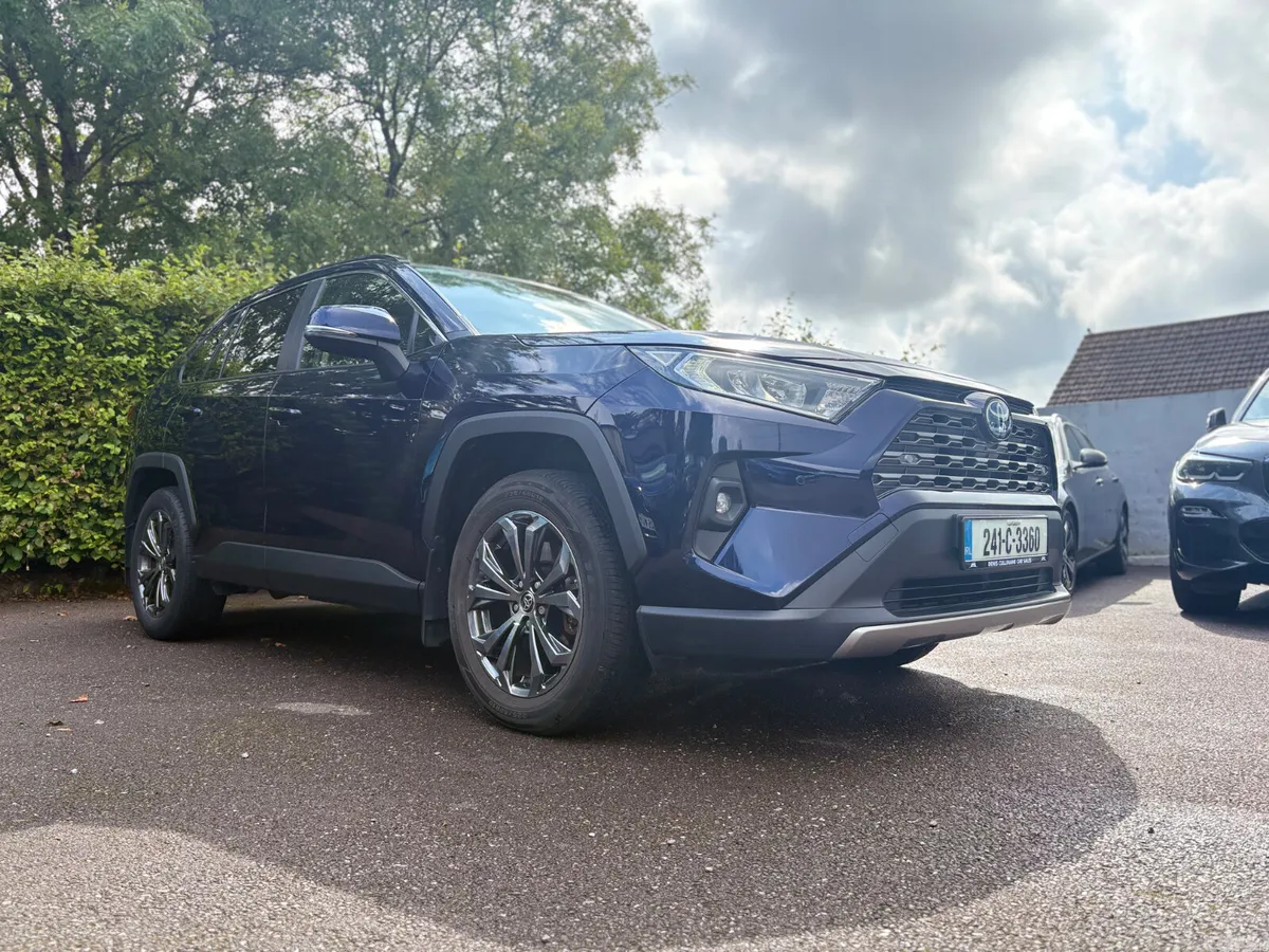 Toyota RAV4 SUV, Petrol Hybrid, 2024, Blue