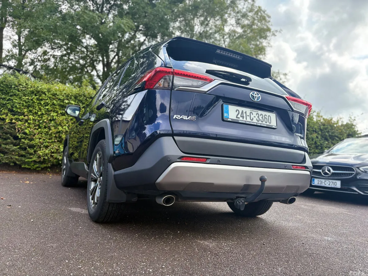 Toyota RAV4 SUV, Petrol Hybrid, 2024, Blue