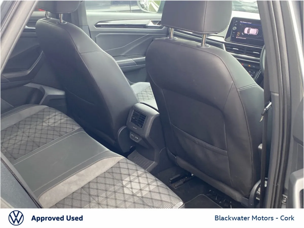 Volkswagen T-Roc SUV, Petrol, 2024, Grey