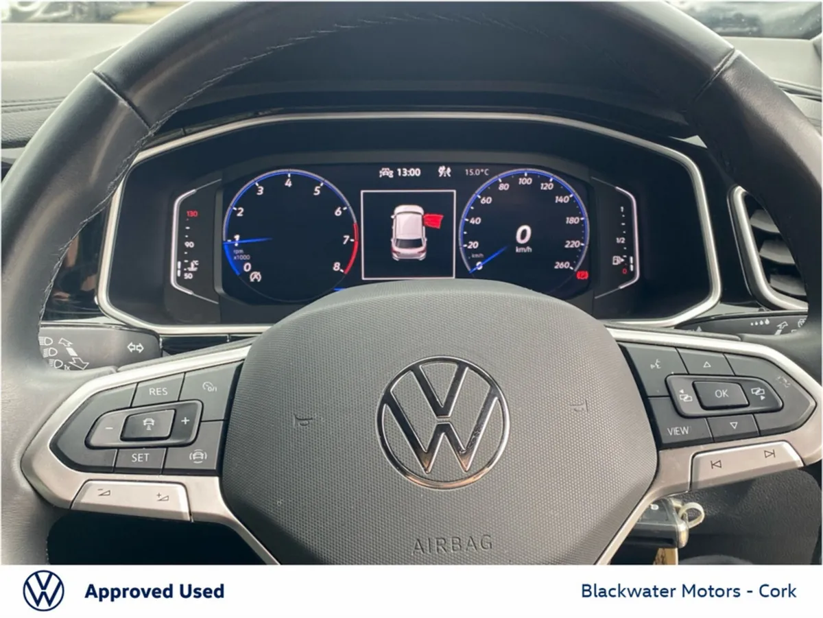 Volkswagen T-Roc SUV, Petrol, 2024, Grey