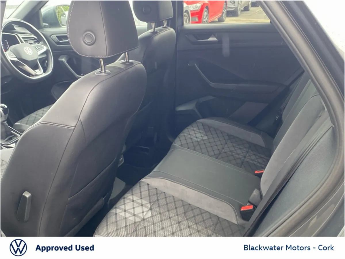 Volkswagen T-Roc SUV, Petrol, 2024, Grey
