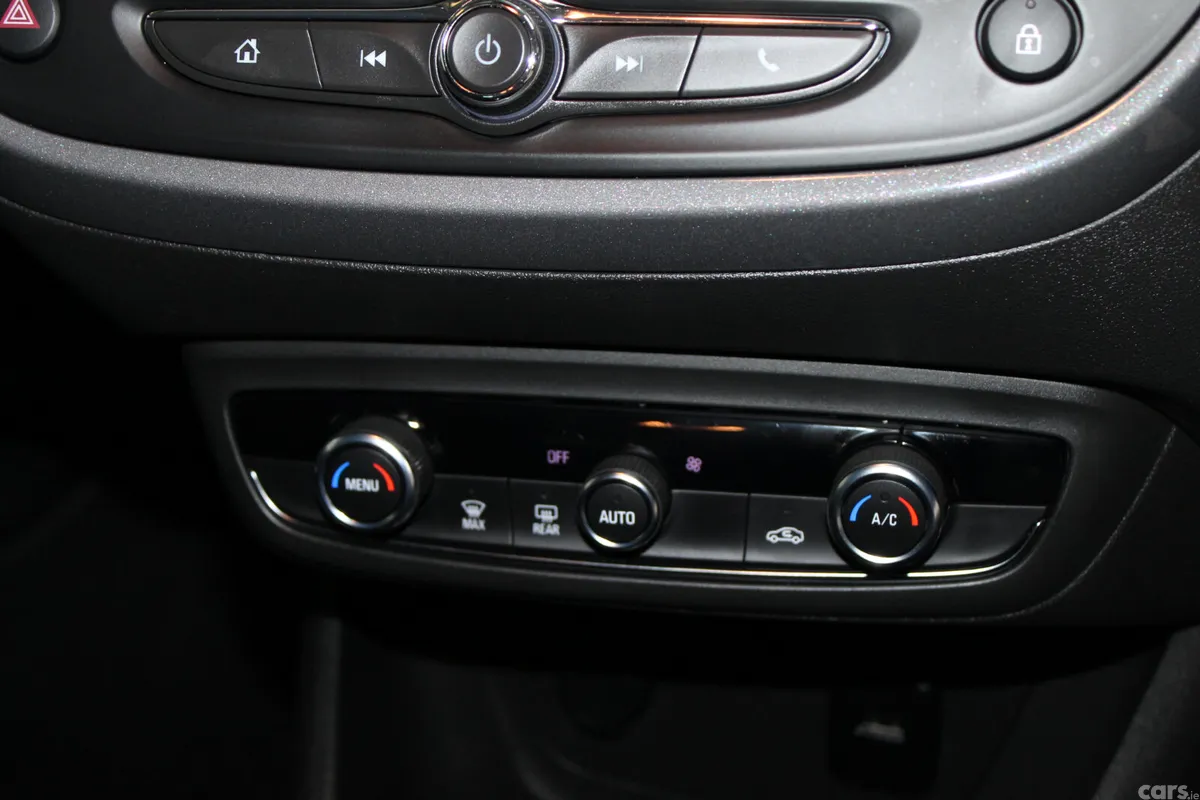 Opel Crossland SUV, Petrol, 2023, Grey