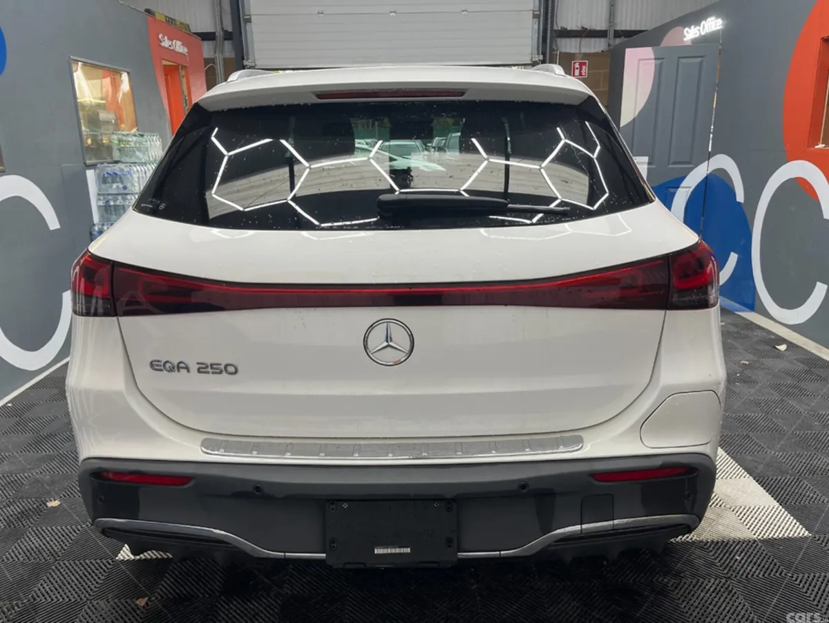 Mercedes-Benz EQA SUV, Electric, 2023, White