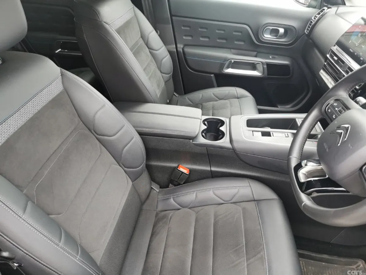 Citroen C5 Aircross MPV, Diesel, 2022, Blue