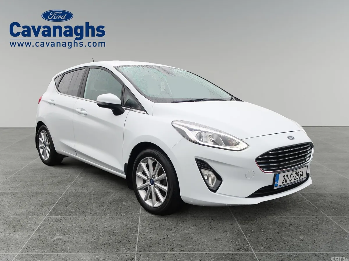 Ford Fiesta Hatchback, Petrol, 2021, White