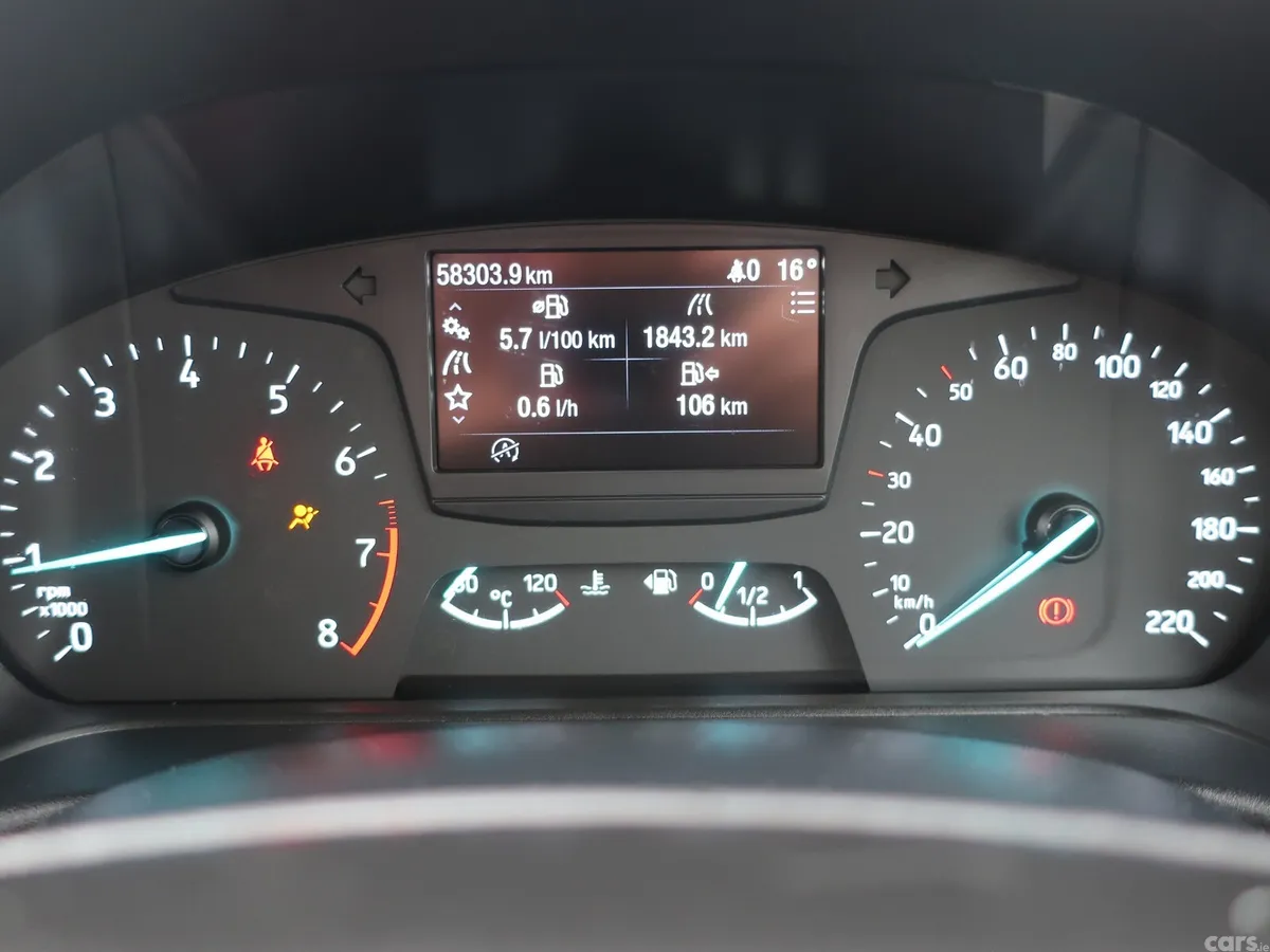 Ford Fiesta Hatchback, Petrol, 2021, White