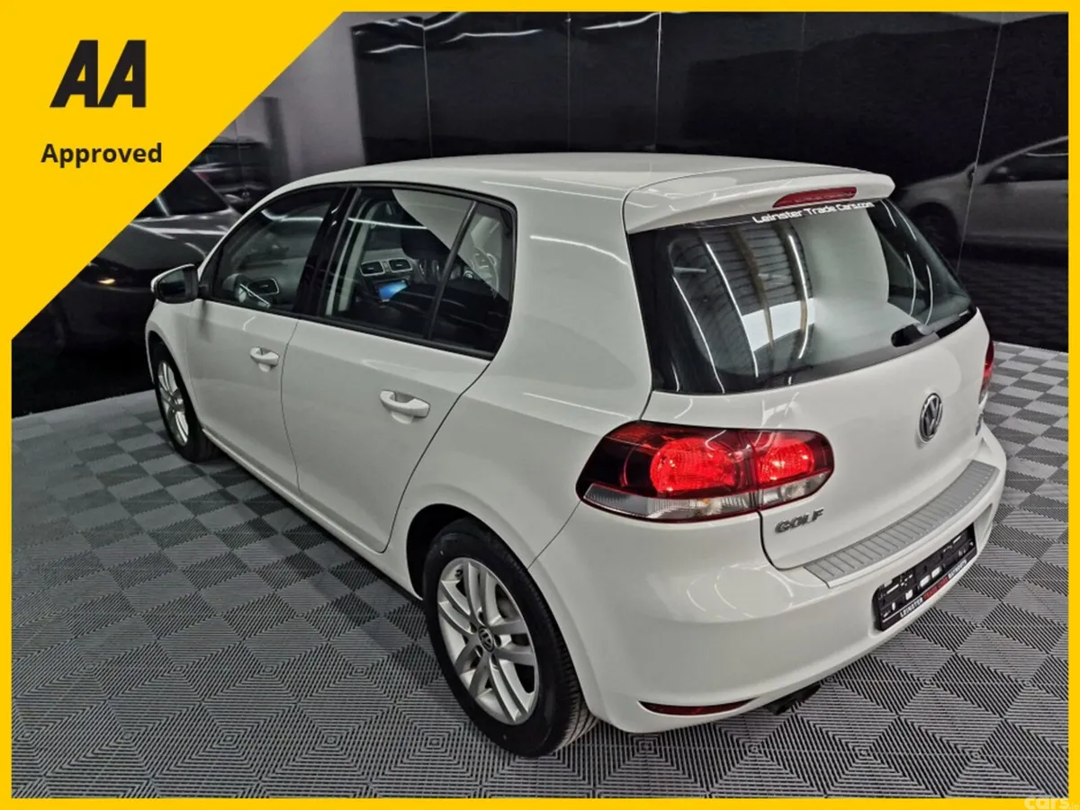 Volkswagen Golf Hatchback, Petrol, 2012, White
