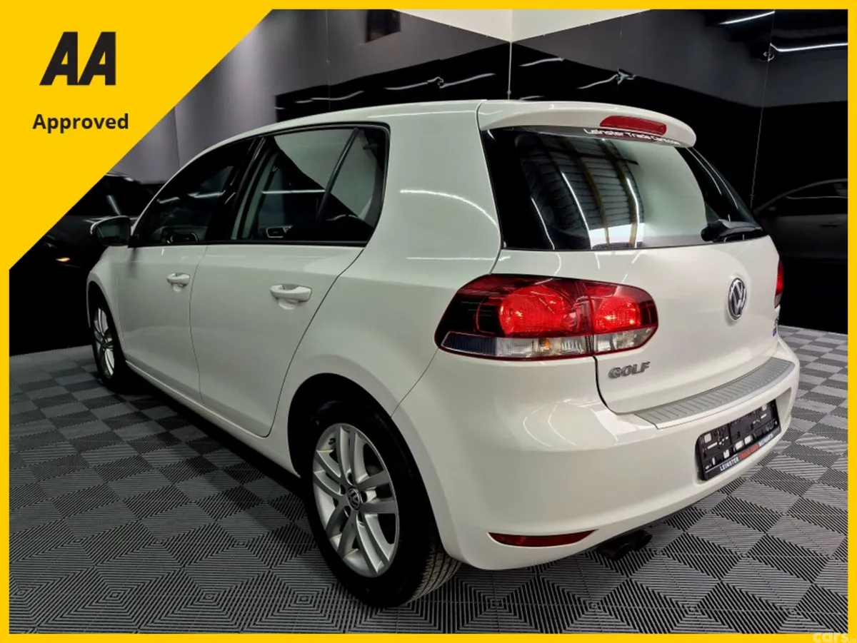 Volkswagen Golf Hatchback, Petrol, 2012, White