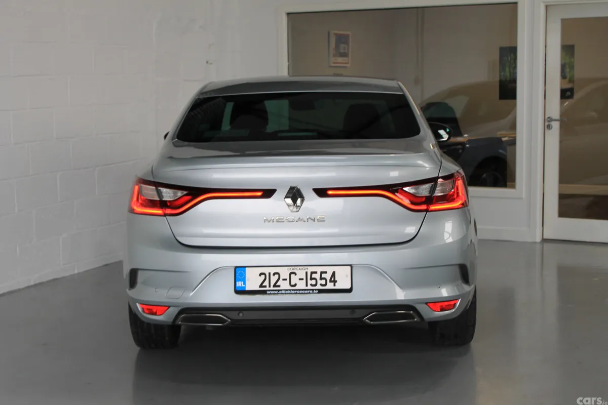 Renault Megane Saloon, Petrol, 2021, Silver