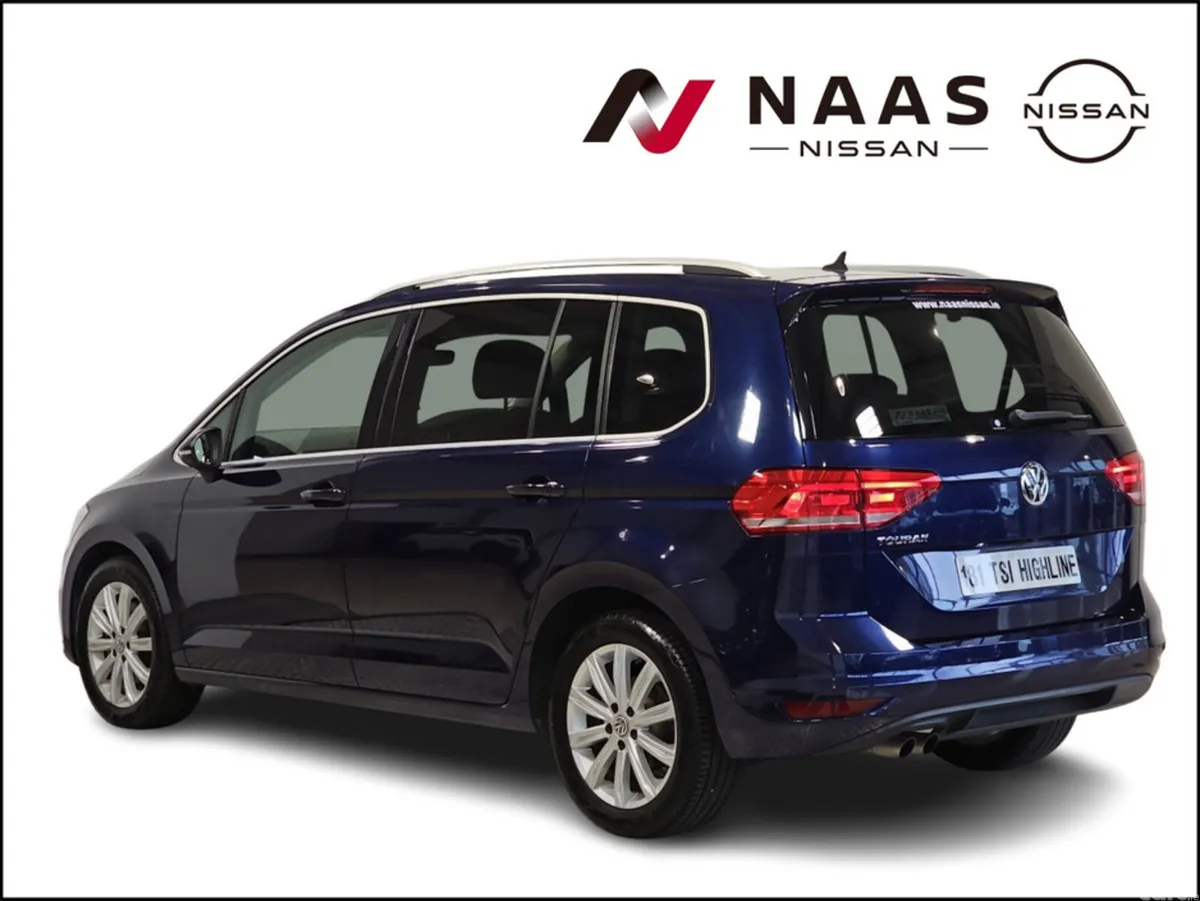 Volkswagen Touran SUV, Petrol, 2018, Blue