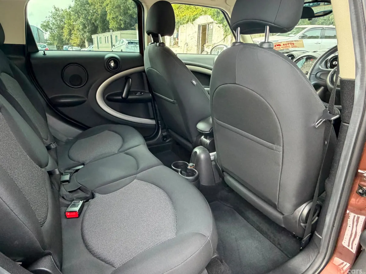 Mini Countryman Hatchback, Diesel, 2014, Brown