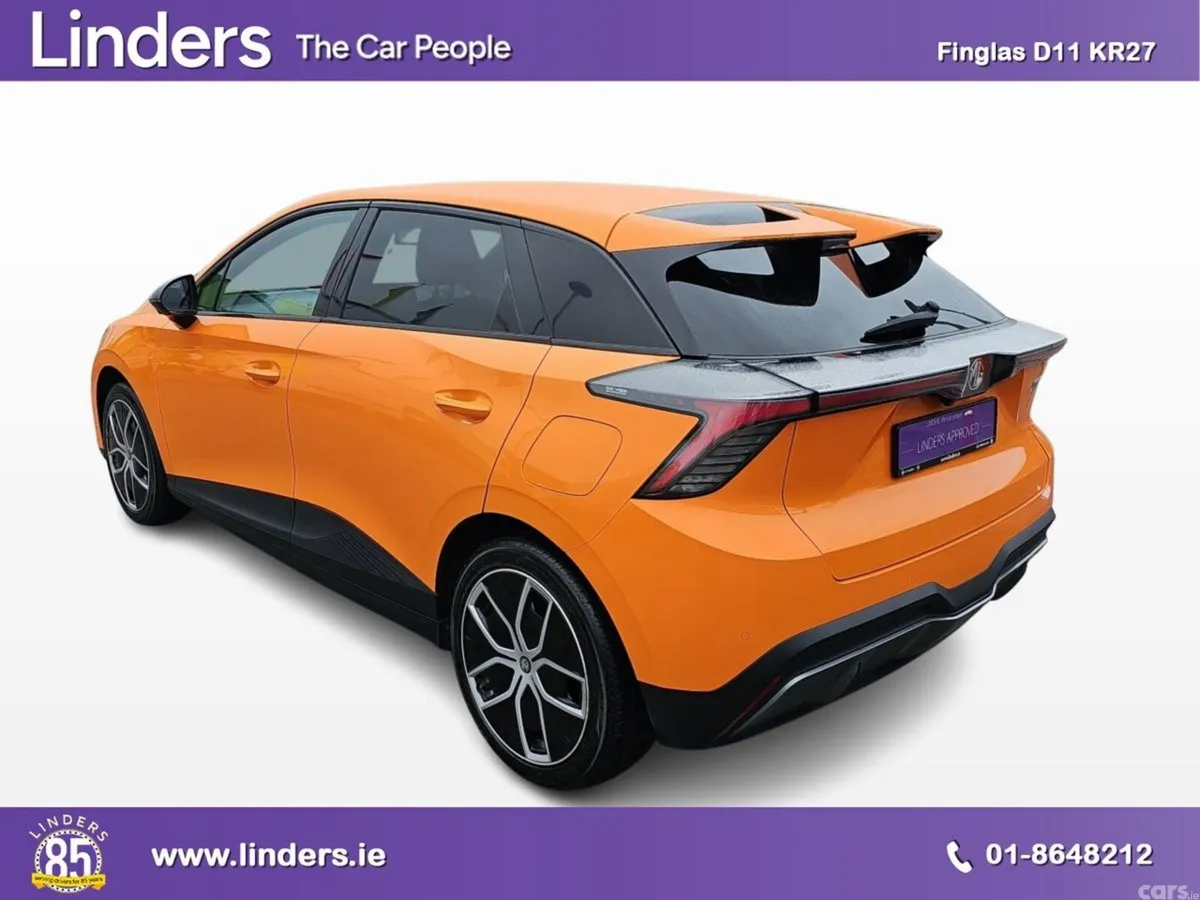 MG MG4 Hatchback, Electric, 2023, Orange