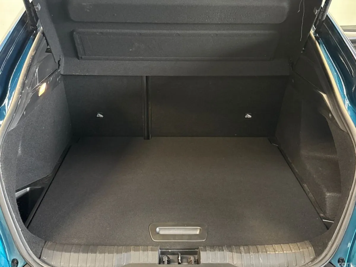 Renault Arkana Hatchback, Petrol, 2024, Blue