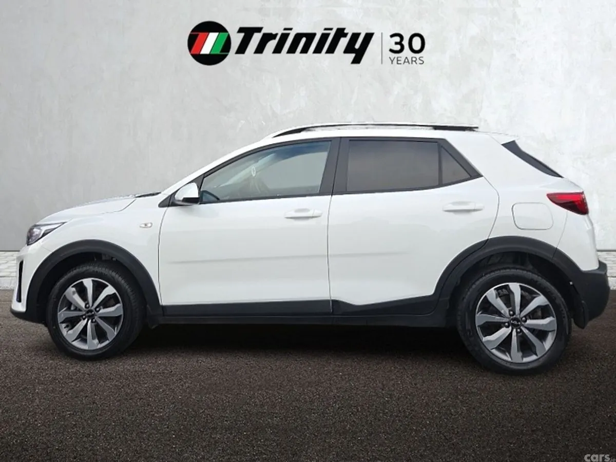 Kia Stonic SUV, Petrol, 2024, White