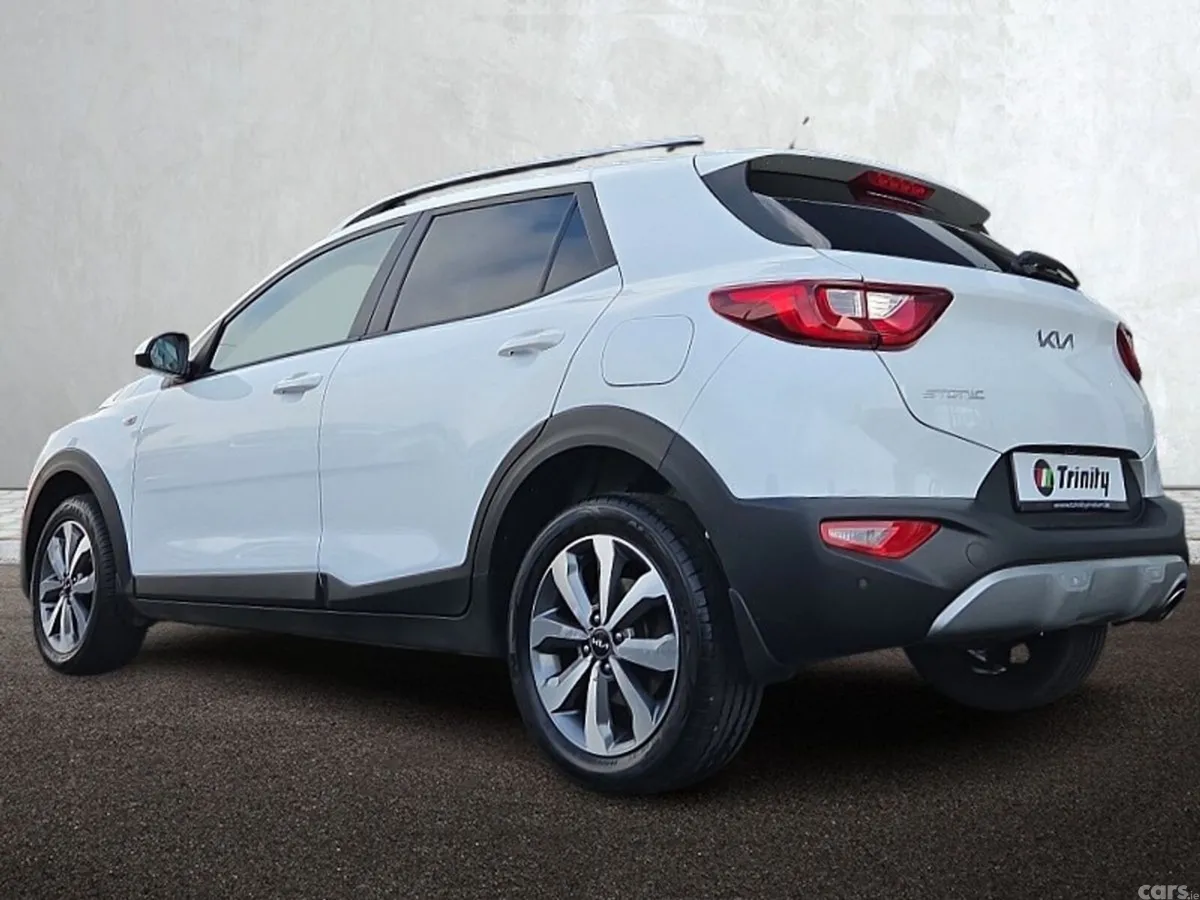 Kia Stonic SUV, Petrol, 2024, White