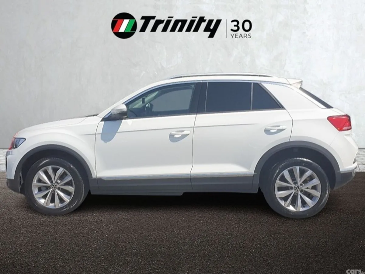 Volkswagen T-Roc SUV, Diesel, 2022, White
