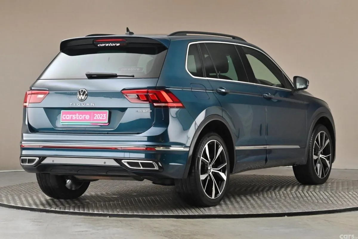 Volkswagen Tiguan SUV, Petrol Hybrid, 2023, Blue