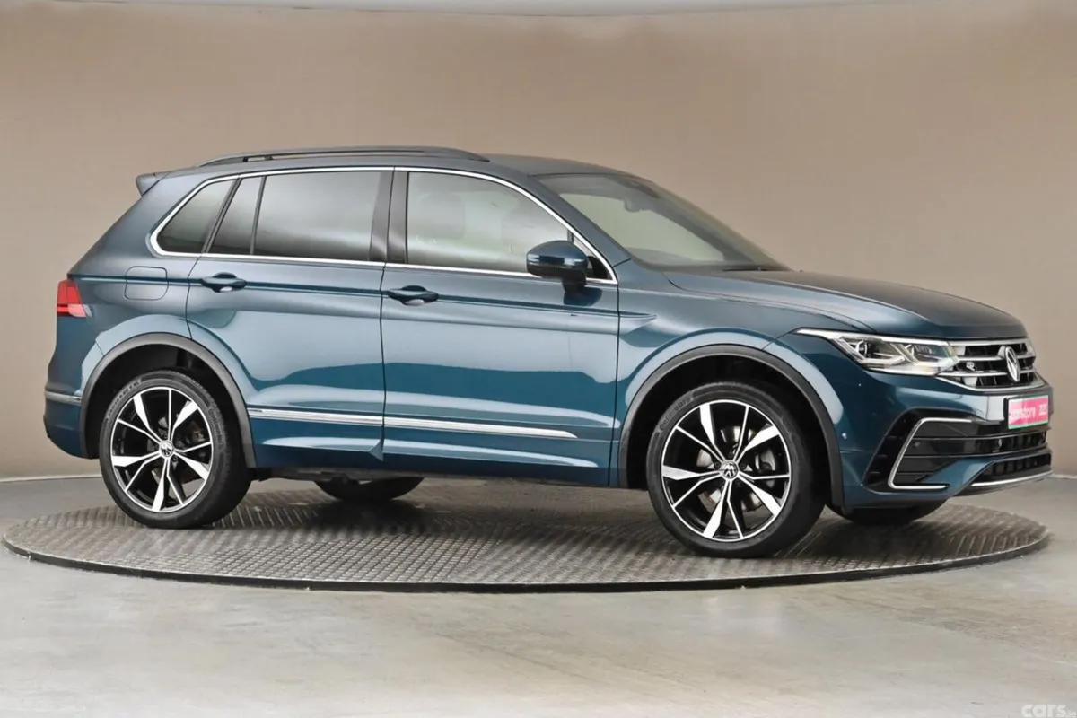 Volkswagen Tiguan SUV, Petrol Hybrid, 2023, Blue