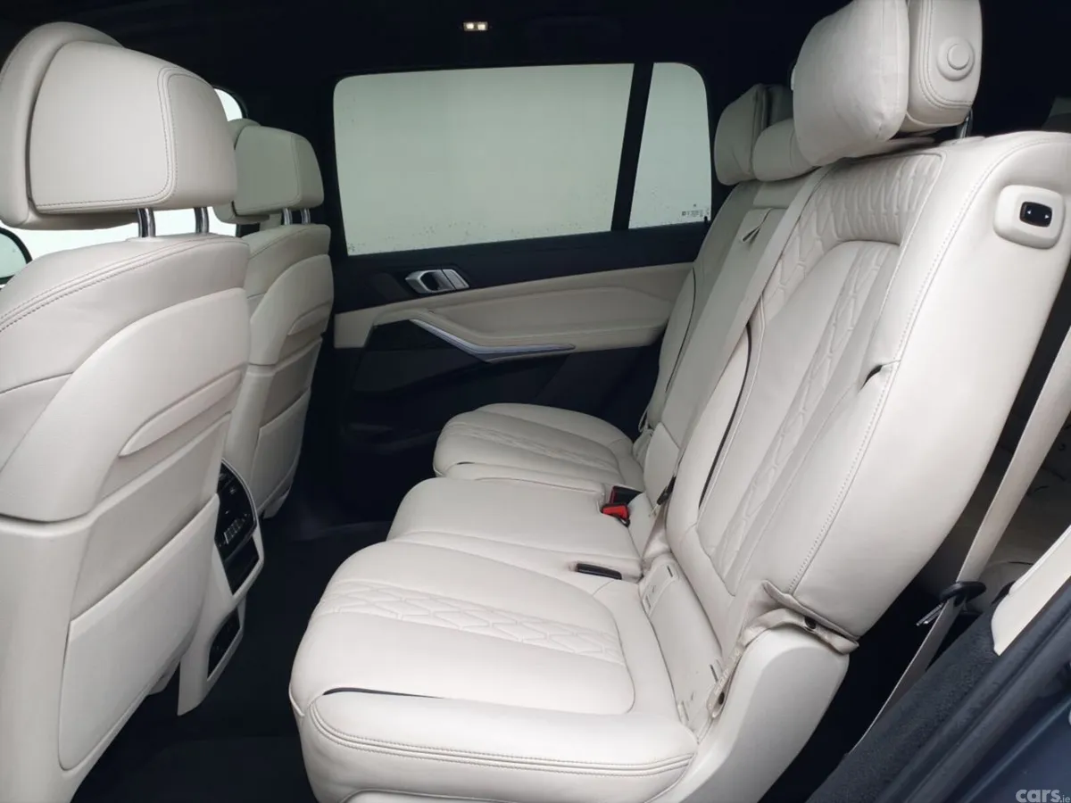 BMW X7 Estate, Diesel, 2021, Grey