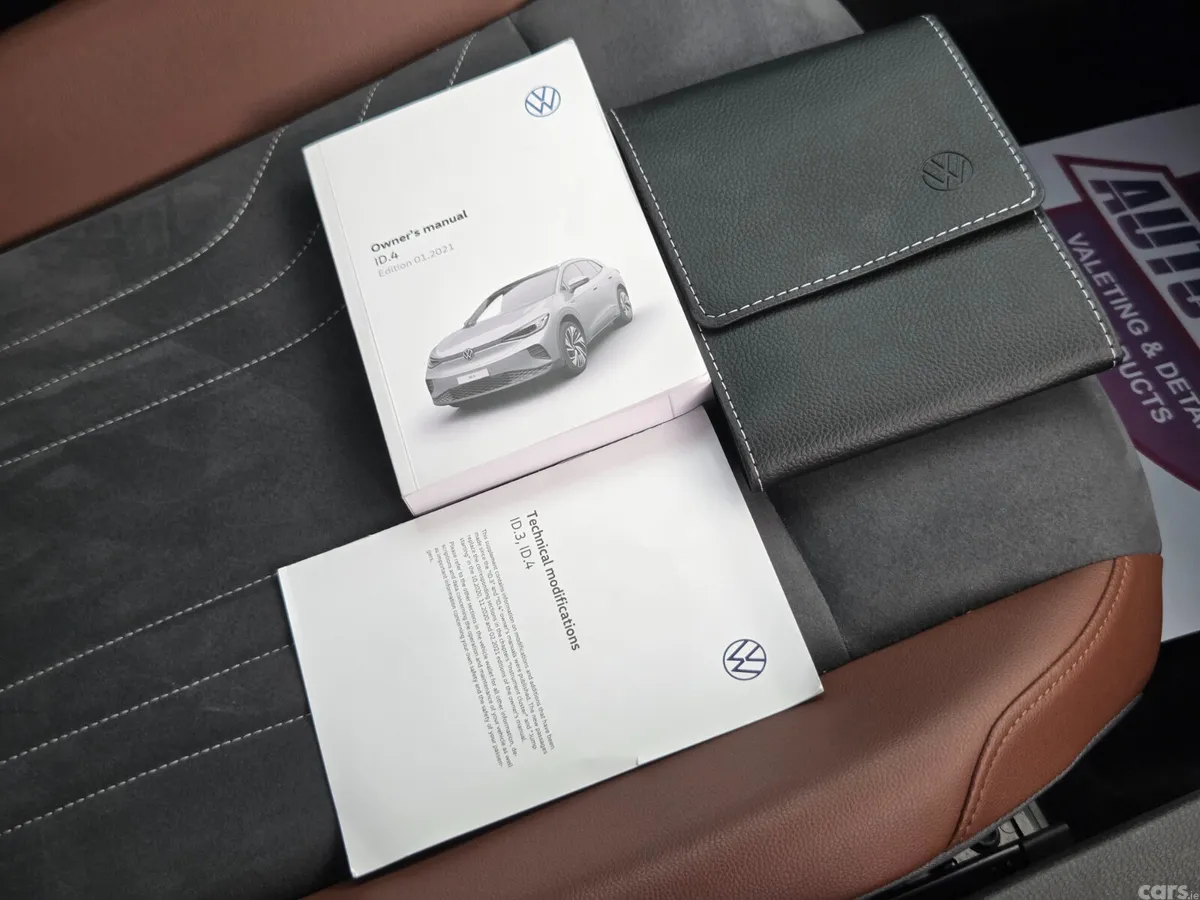 Volkswagen ID.4 SUV, Electric, 2021, Blue