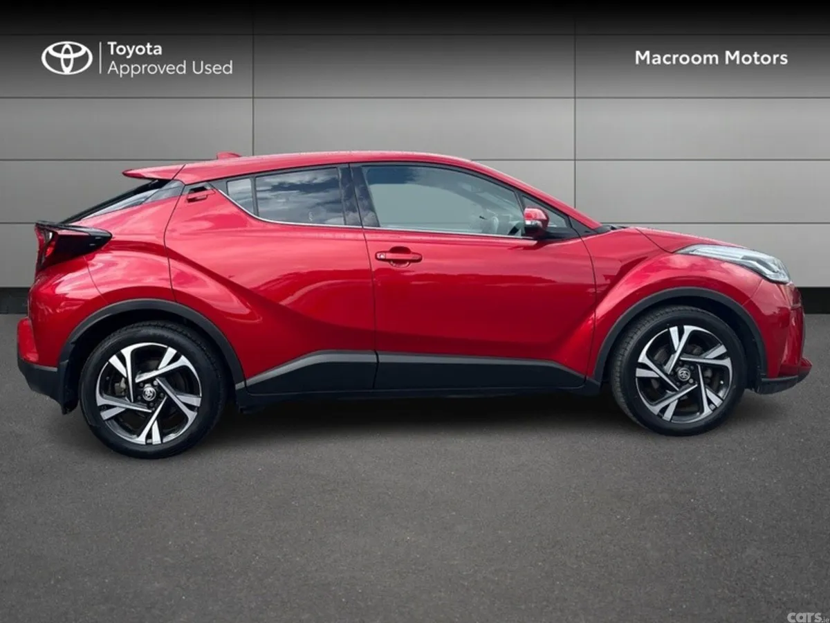 Toyota C-HR SUV, Petrol Hybrid, 2023, Red