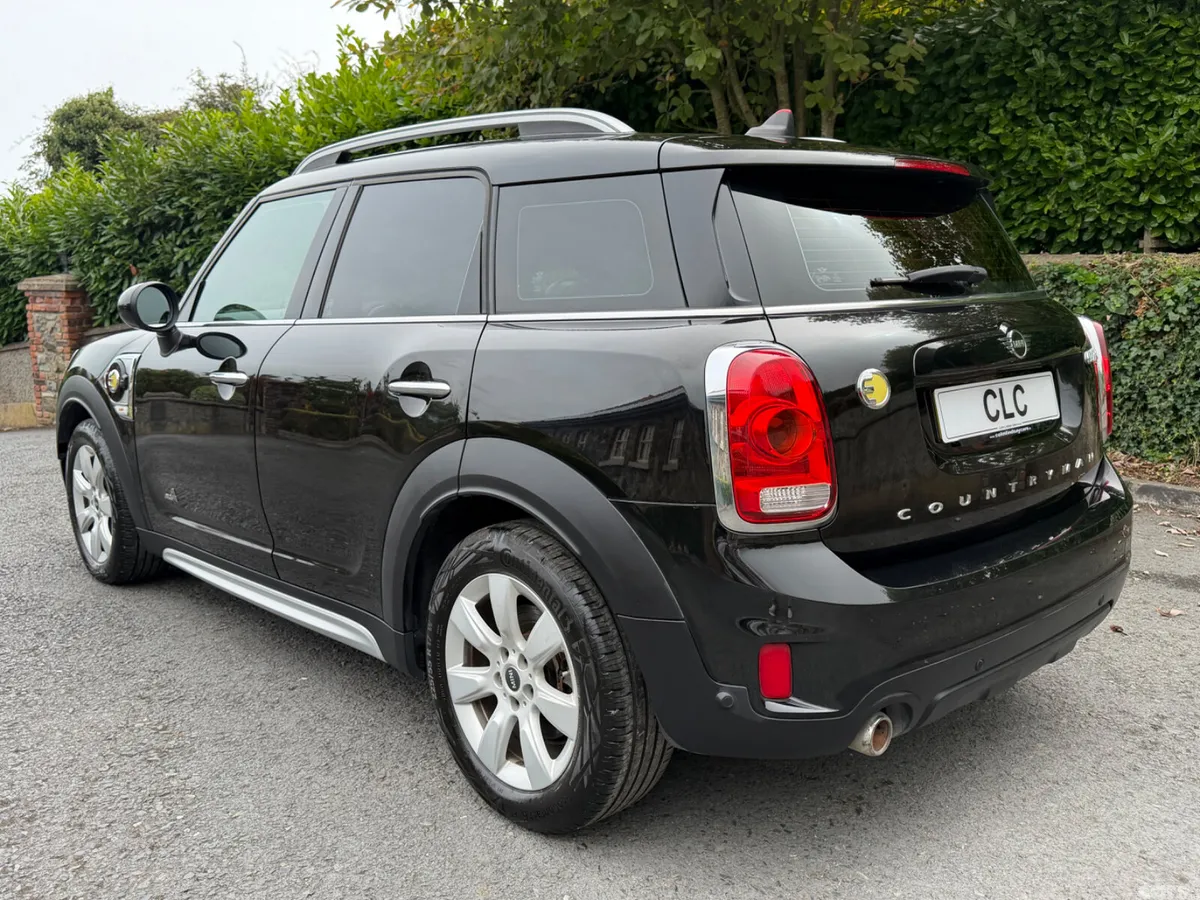 Mini Countryman SUV, Petrol Hybrid, 2018, Black