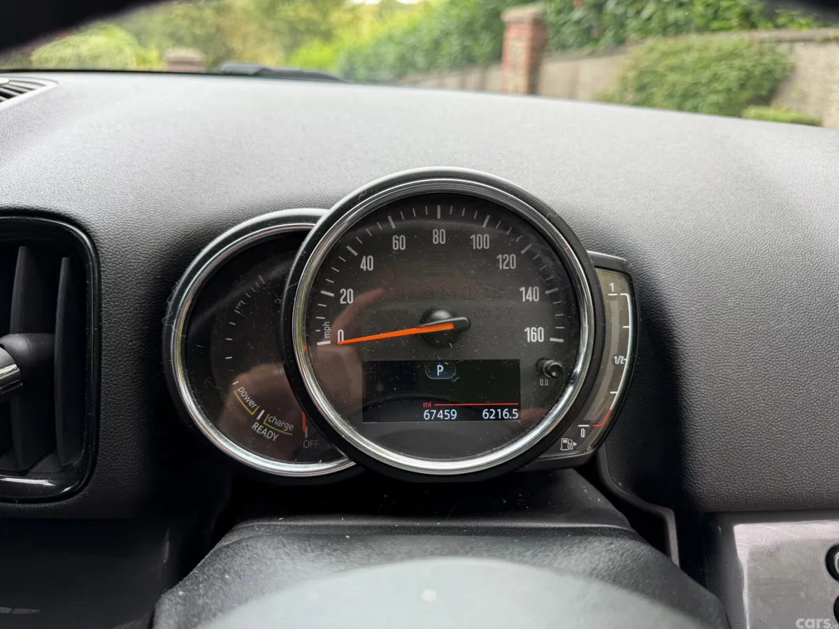 Mini Countryman SUV, Petrol Hybrid, 2018, Black