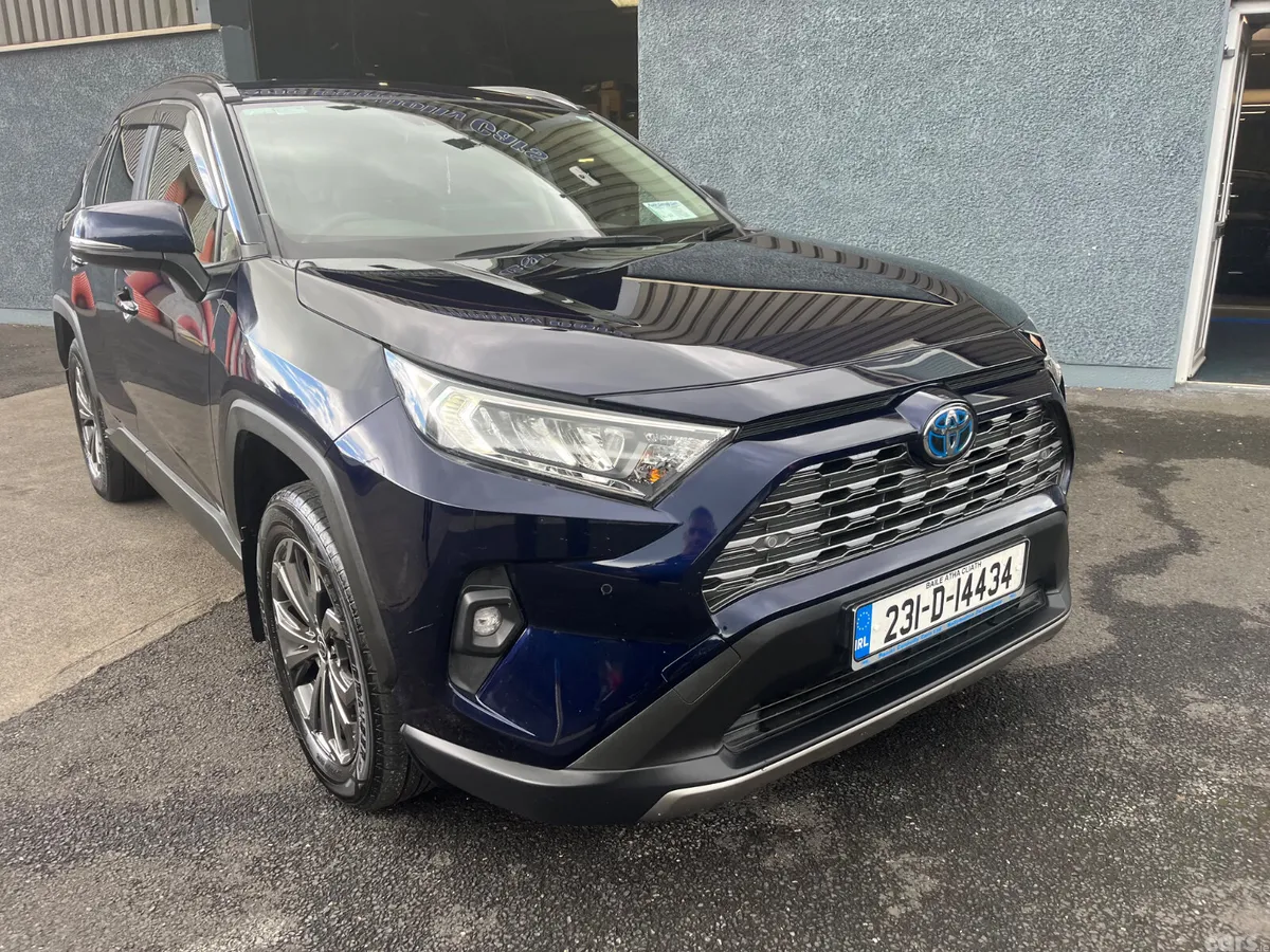 Toyota RAV4 SUV, Petrol Hybrid, 2023, Blue
