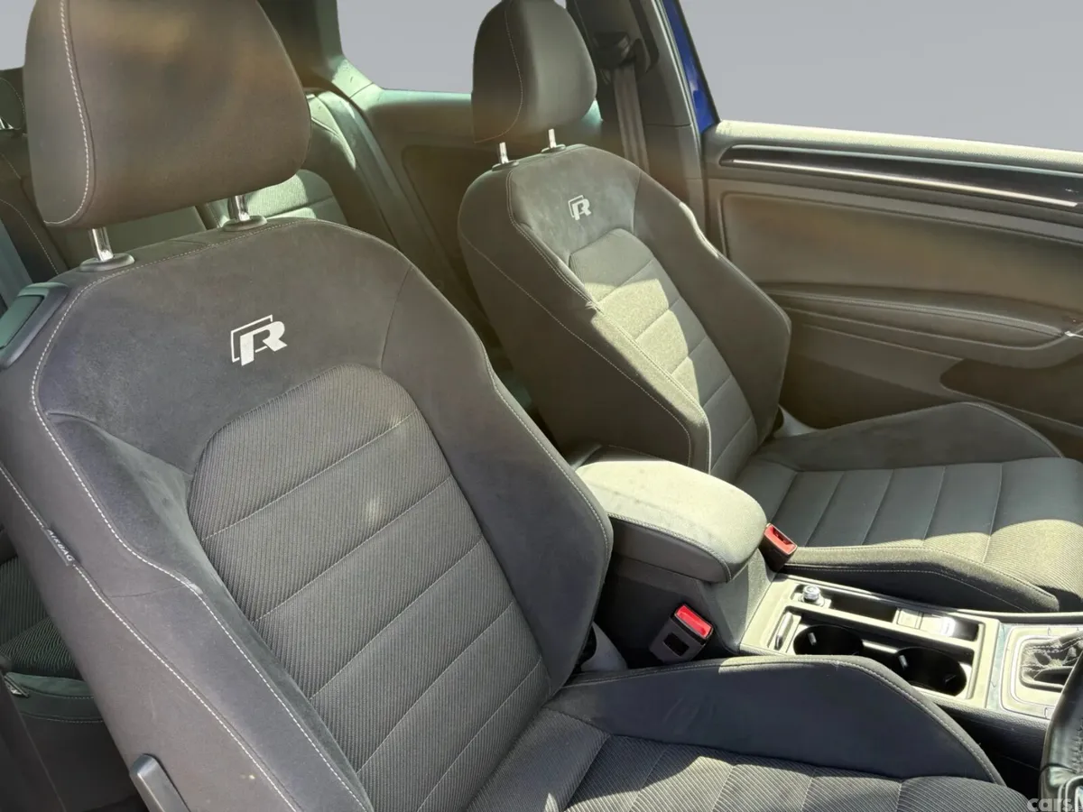 Volkswagen Golf Hatchback, Petrol, 2018, Blue