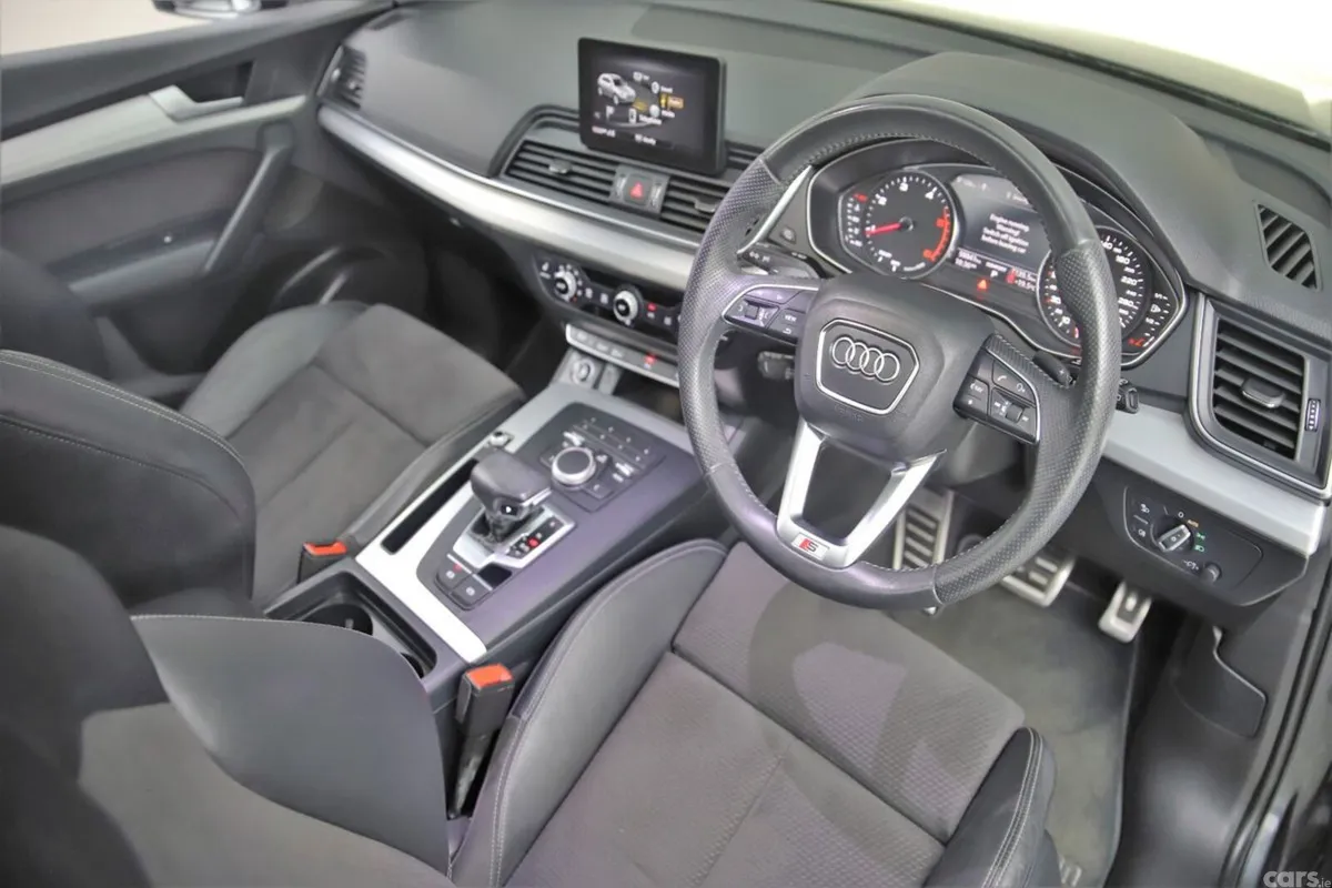Audi Q5 SUV, Diesel, 2019, Grey