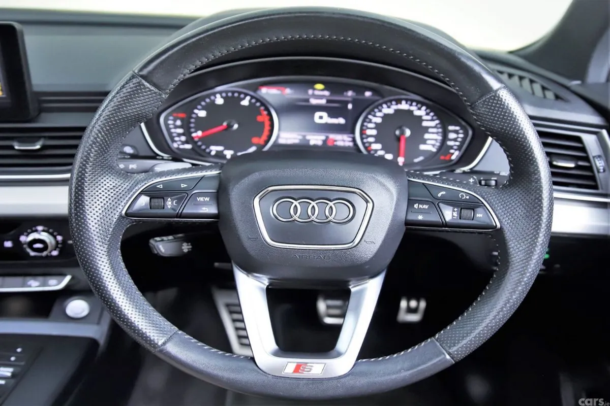 Audi Q5 SUV, Diesel, 2019, Grey