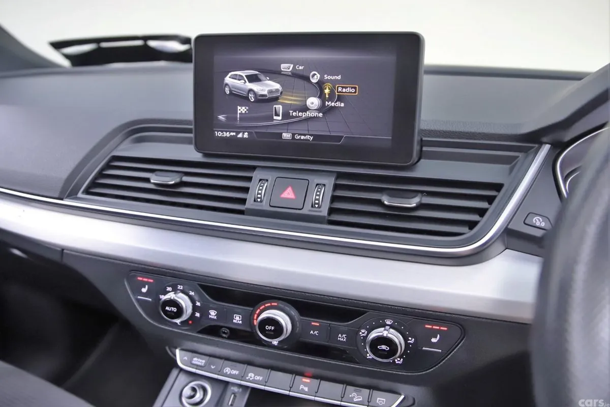 Audi Q5 SUV, Diesel, 2019, Grey