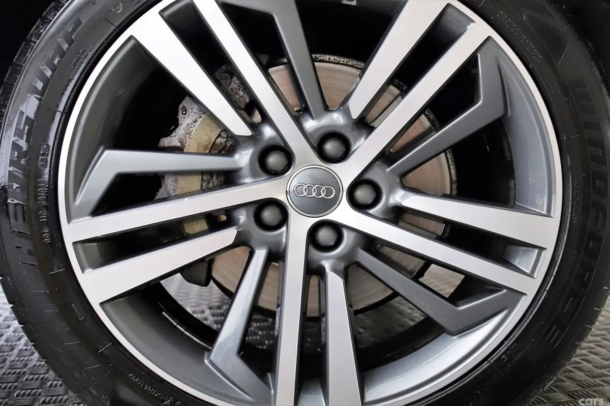 Audi Q5 SUV, Diesel, 2019, Grey