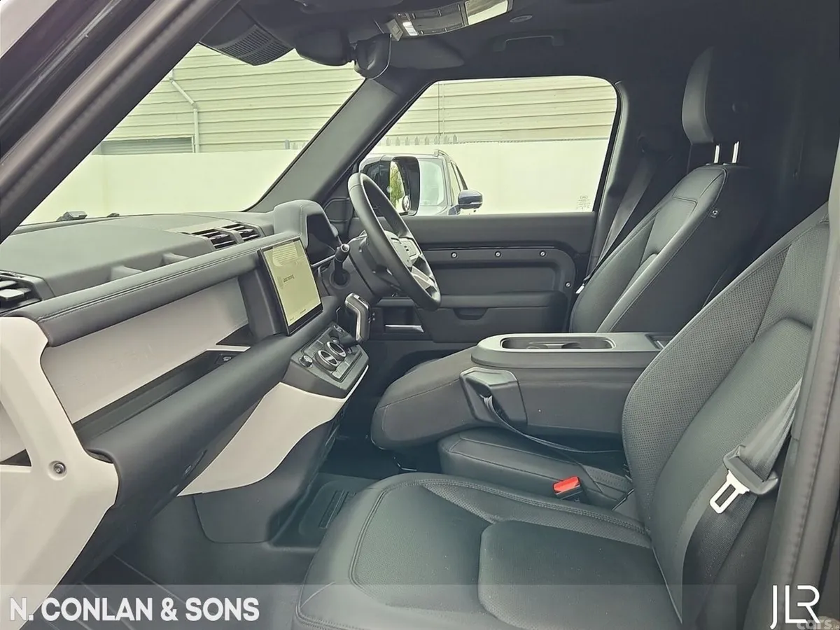 Land Rover Defender SUV, Diesel, 2025, Black