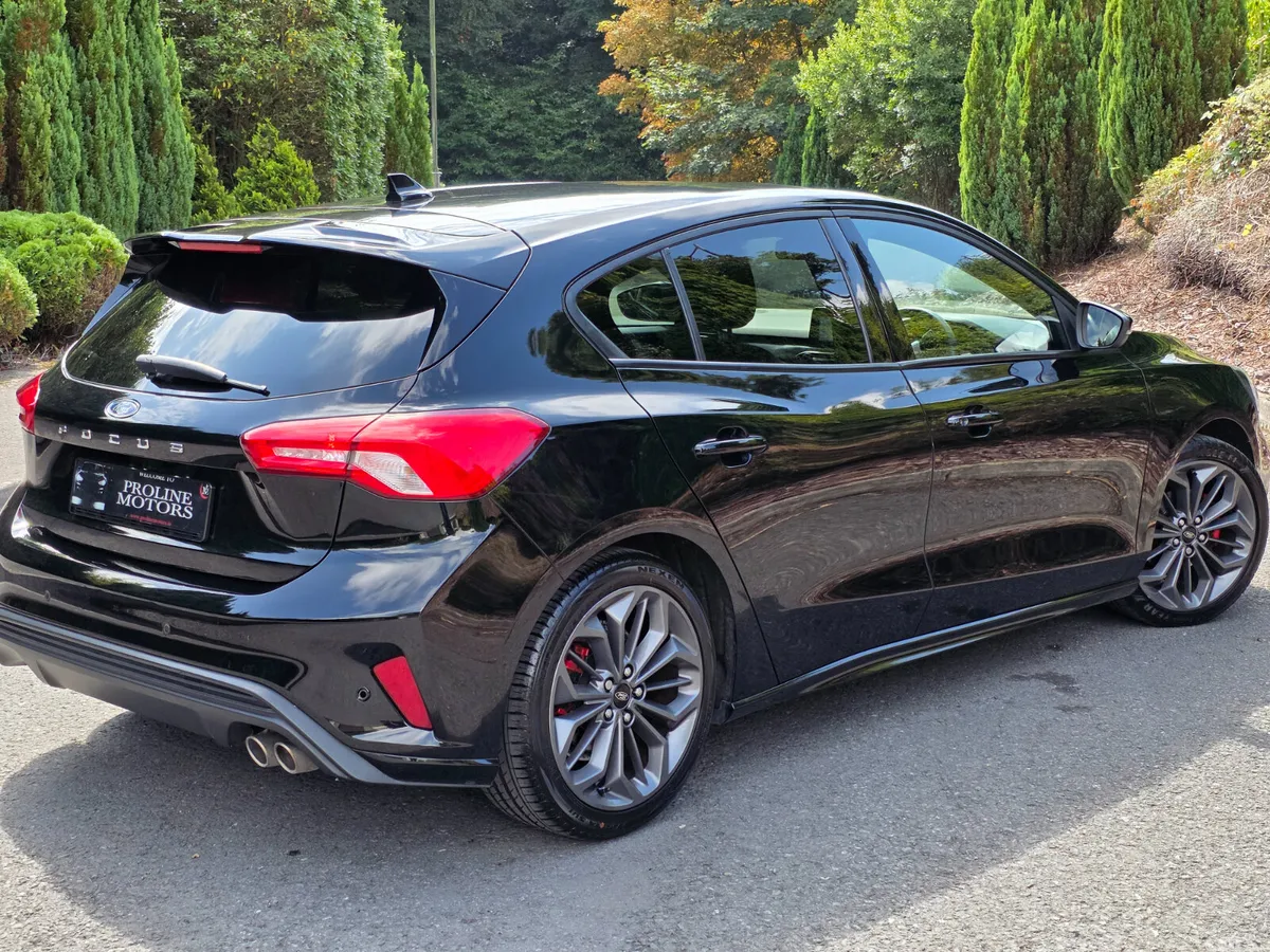 Ford Focus Hatchback, Diesel, 2019, Black