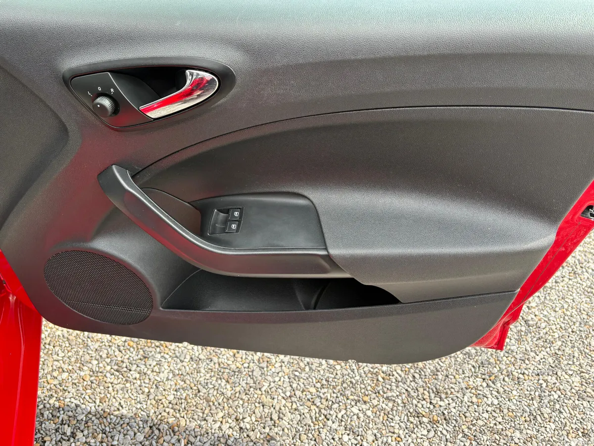 SEAT Ibiza Hatchback, Petrol, 2017, Red