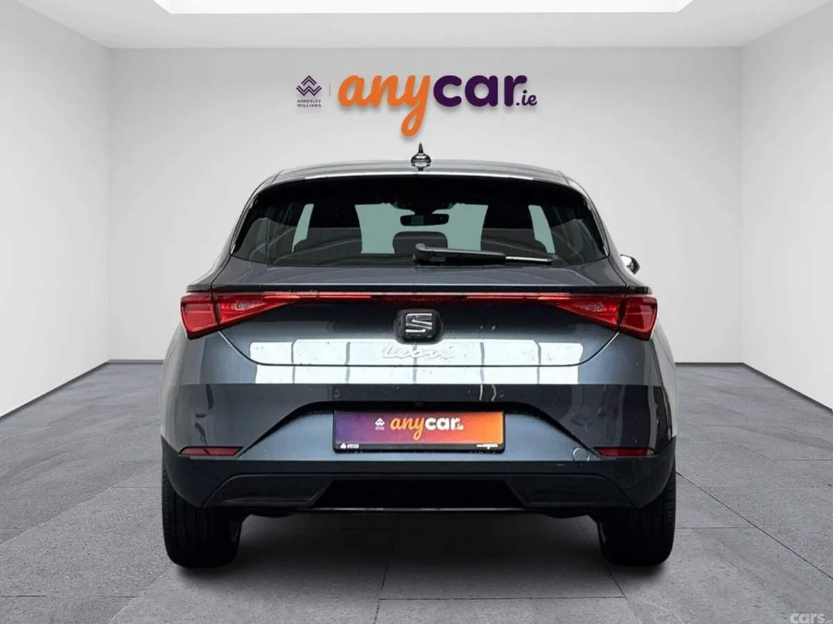 SEAT Leon Estate, Petrol, 2021, Grey
