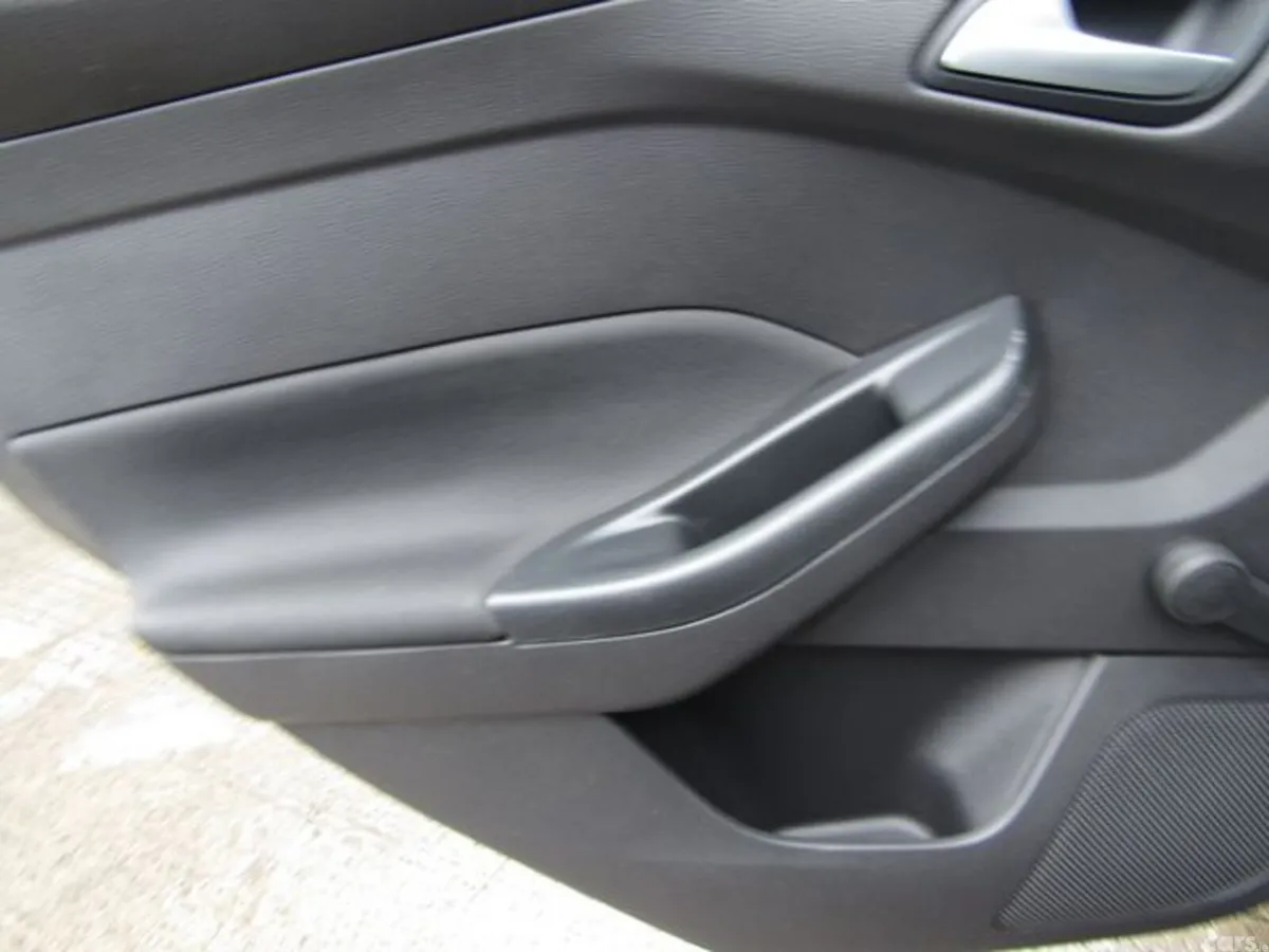 Ford Focus Hatchback, Diesel, 2016, Grey