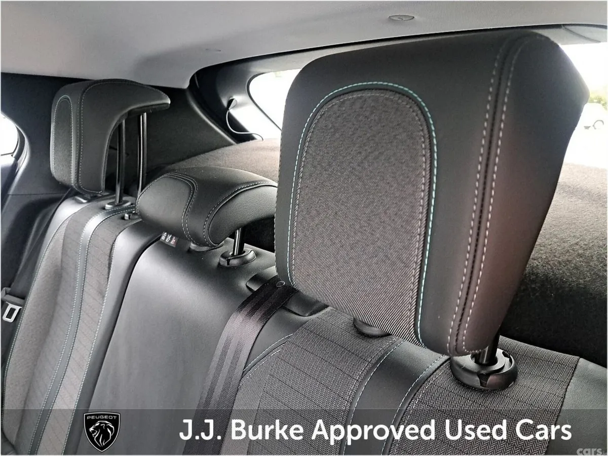 Peugeot 2008 SUV, Petrol, 2021, White