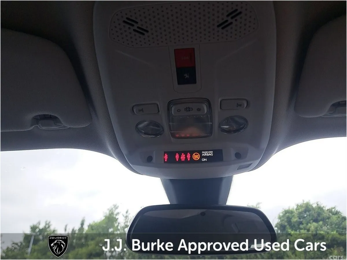 Peugeot 2008 SUV, Petrol, 2021, White