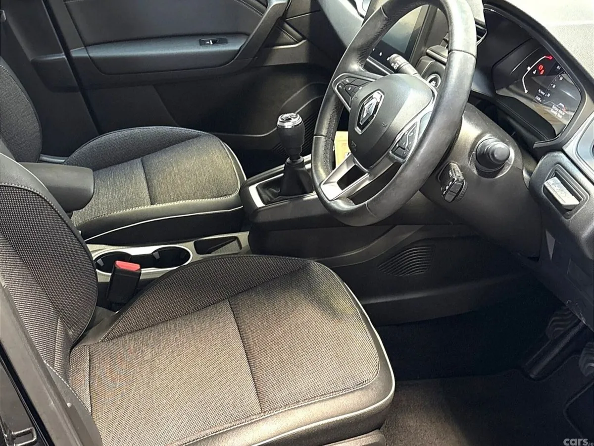 Renault Captur Hatchback, Petrol, 2024, Black