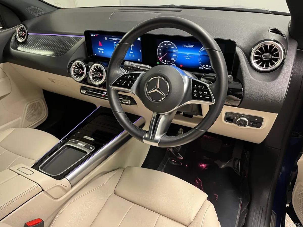 Mercedes-Benz GLA SUV, Petrol Plug-in Hybrid, 2024, Blue